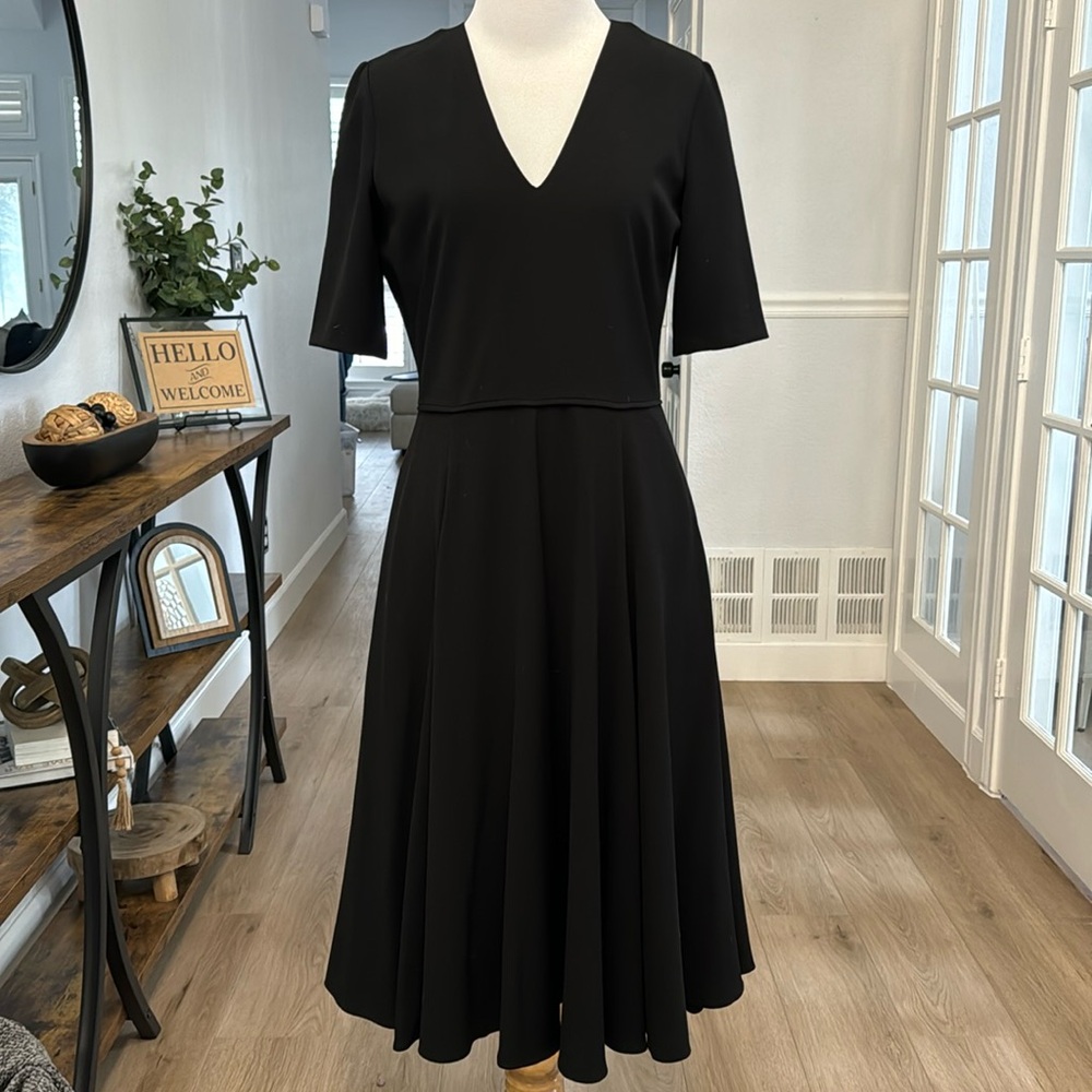 Like New Gal Meets Glam Collection Size 4 Chic Fit and Flare